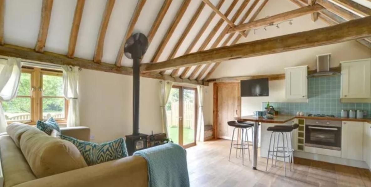 Charming Picturesque Cottage - Nr Tenterden & Rye, Pets Welcomed Rolvenden Exterior photo